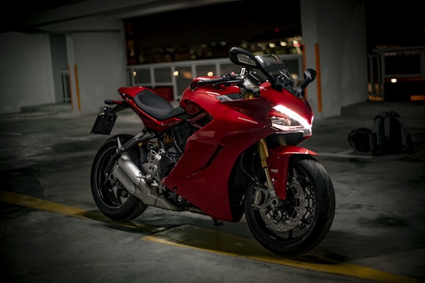 روغن موتور موتورسیکلت موکول Motul 7100 10W-40 4T استر